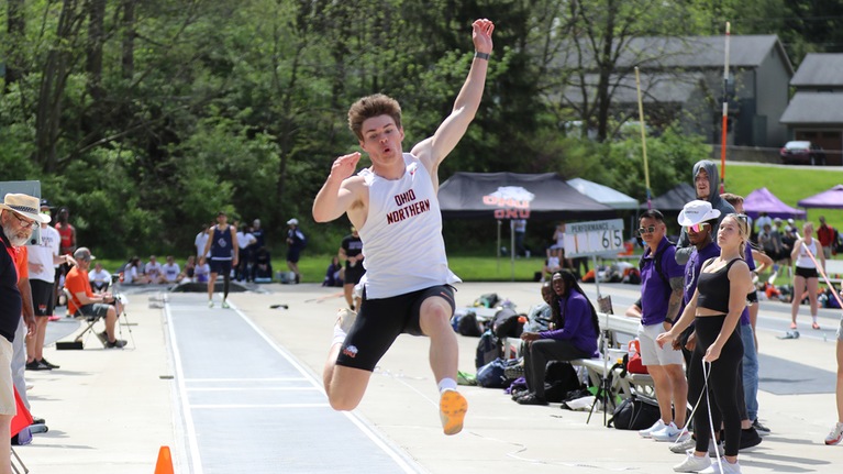 Boothby earns All-OAC accolades, helps Men's Outdoor Track and Field into fifth place after Day 1 of OAC Championships
