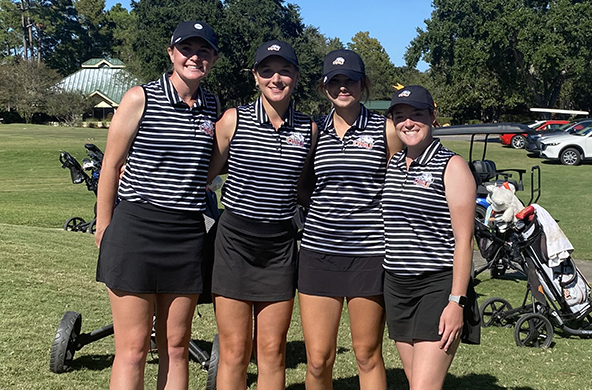 Women's Golf shatters 54-hole school record by 17 strokes, tops #18 Sewanee (Tenn.) to finish 19th of 24 at GolfWeek DIII October Classic