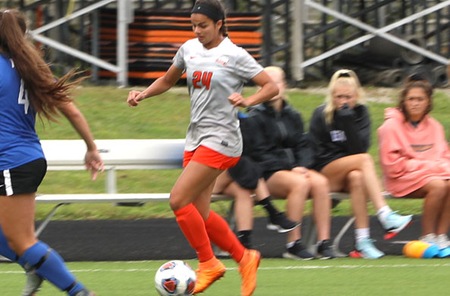 Strong second half propels Women's Soccer past Thomas More (Ky.) 3-0 for fifth successive victory