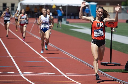 Emily Richards defends titles in the 800, 1500 on final day of NCAA III Women's Outdoor Track & Field Championships