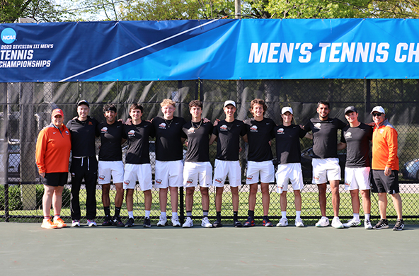 Men's Tennis falls to Kalamazoo (Mich.) in 5-4 thriller in First Round of NCAA III Tournament